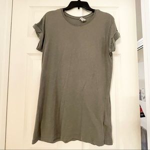 H&M Divided | T-Shirt Dress Size Small
